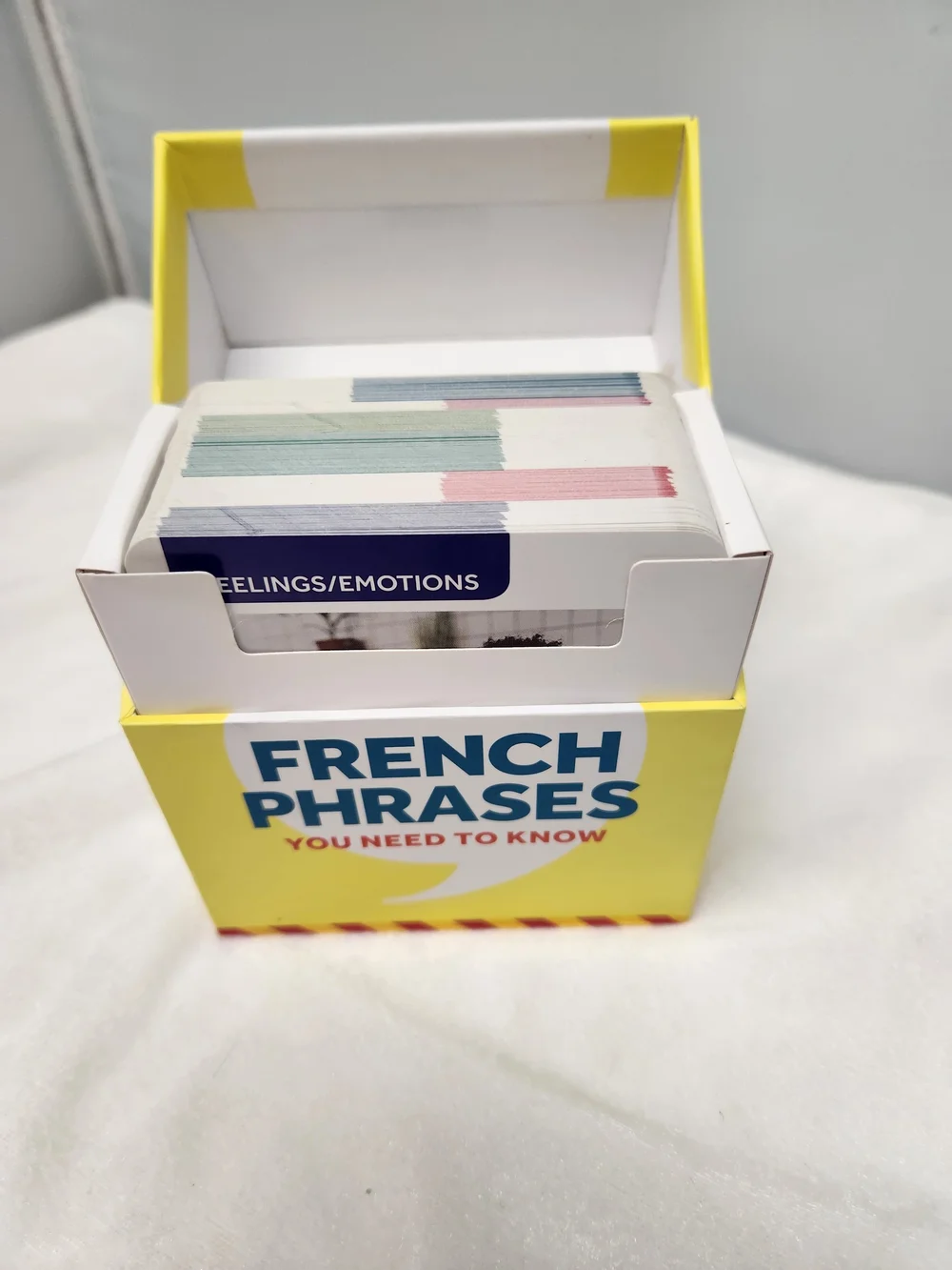 Barron's 201 French Phrases Card Deck - Yellow